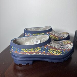 Pendleton  Women's Journey West Clogs Blue Aztec Size 10